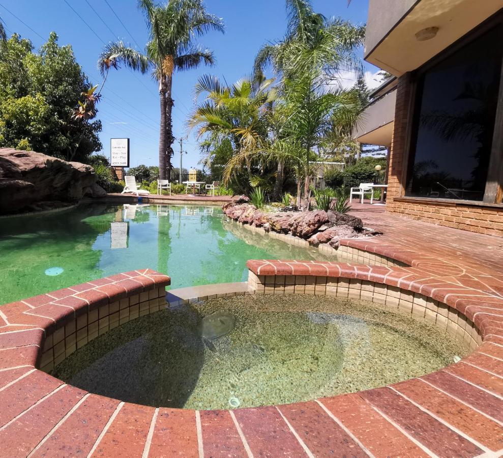 Lakeside Inn Wollongong Primbee ภายนอก รูปภาพ
