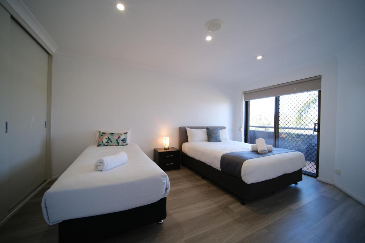 Lakeside Inn Wollongong Primbee ภายนอก รูปภาพ