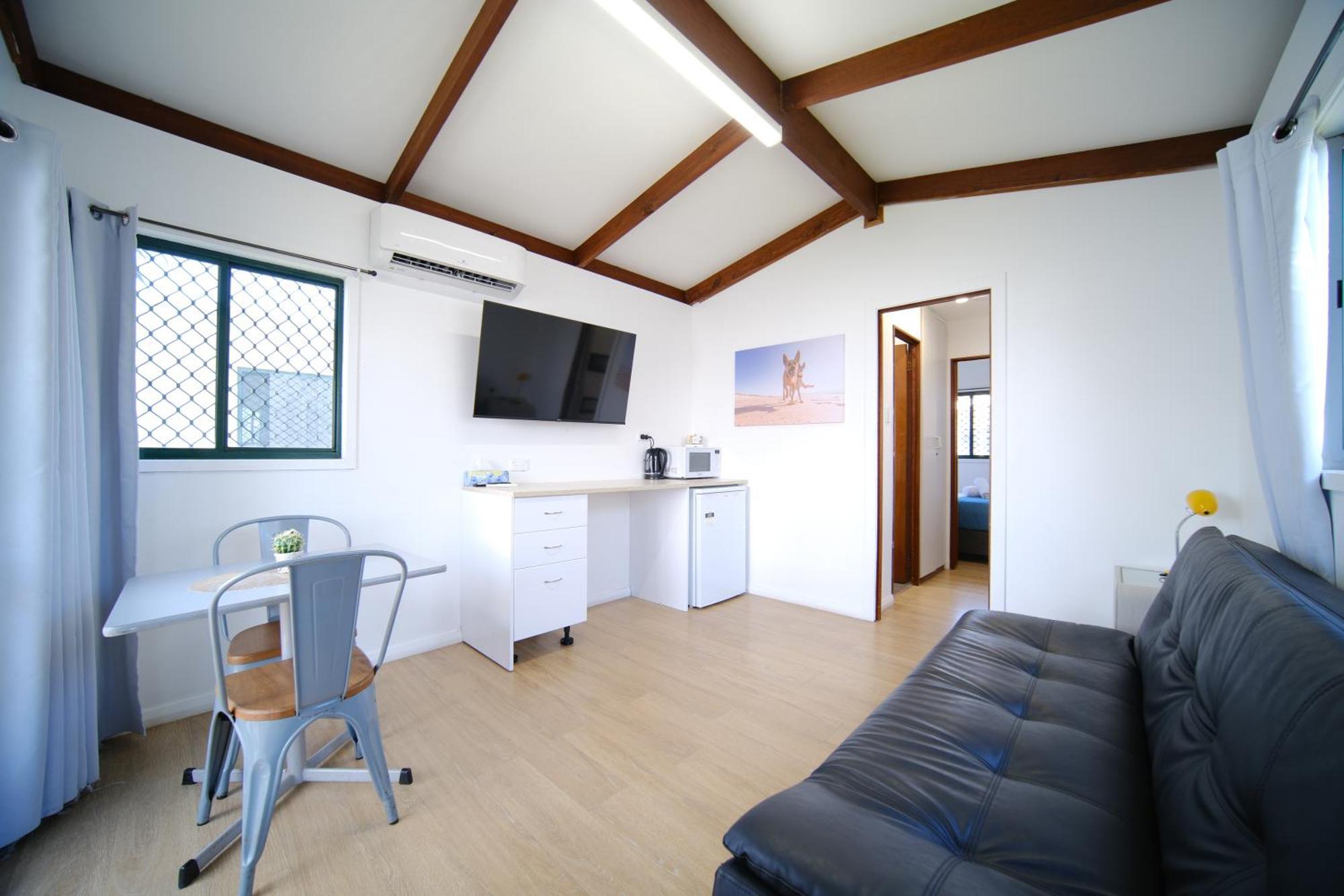 Lakeside Inn Wollongong Primbee ภายนอก รูปภาพ