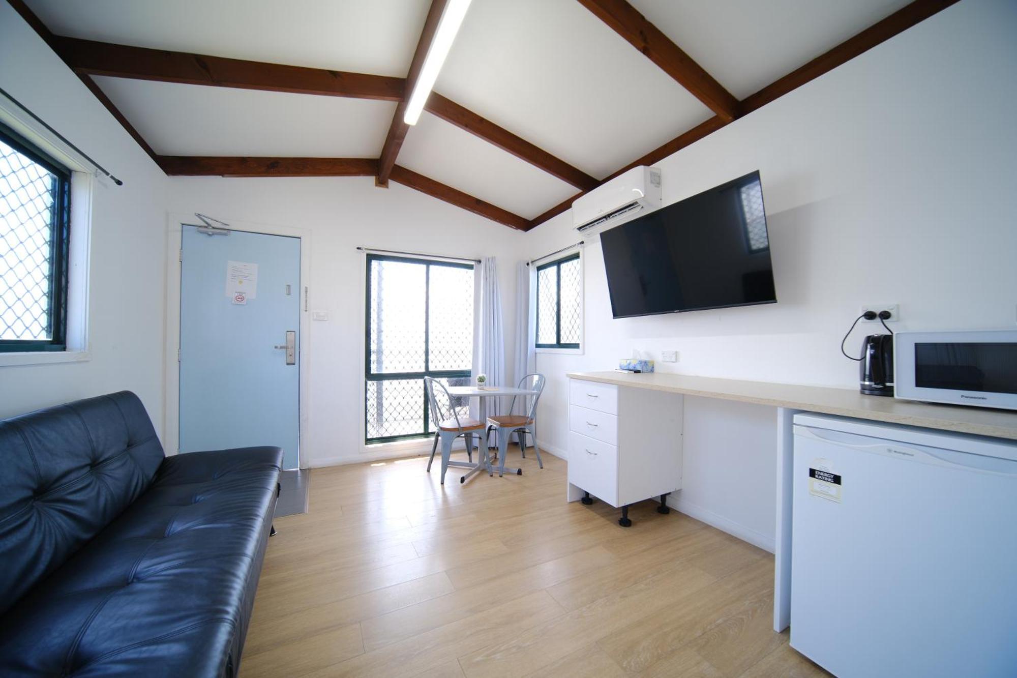 Lakeside Inn Wollongong Primbee ภายนอก รูปภาพ