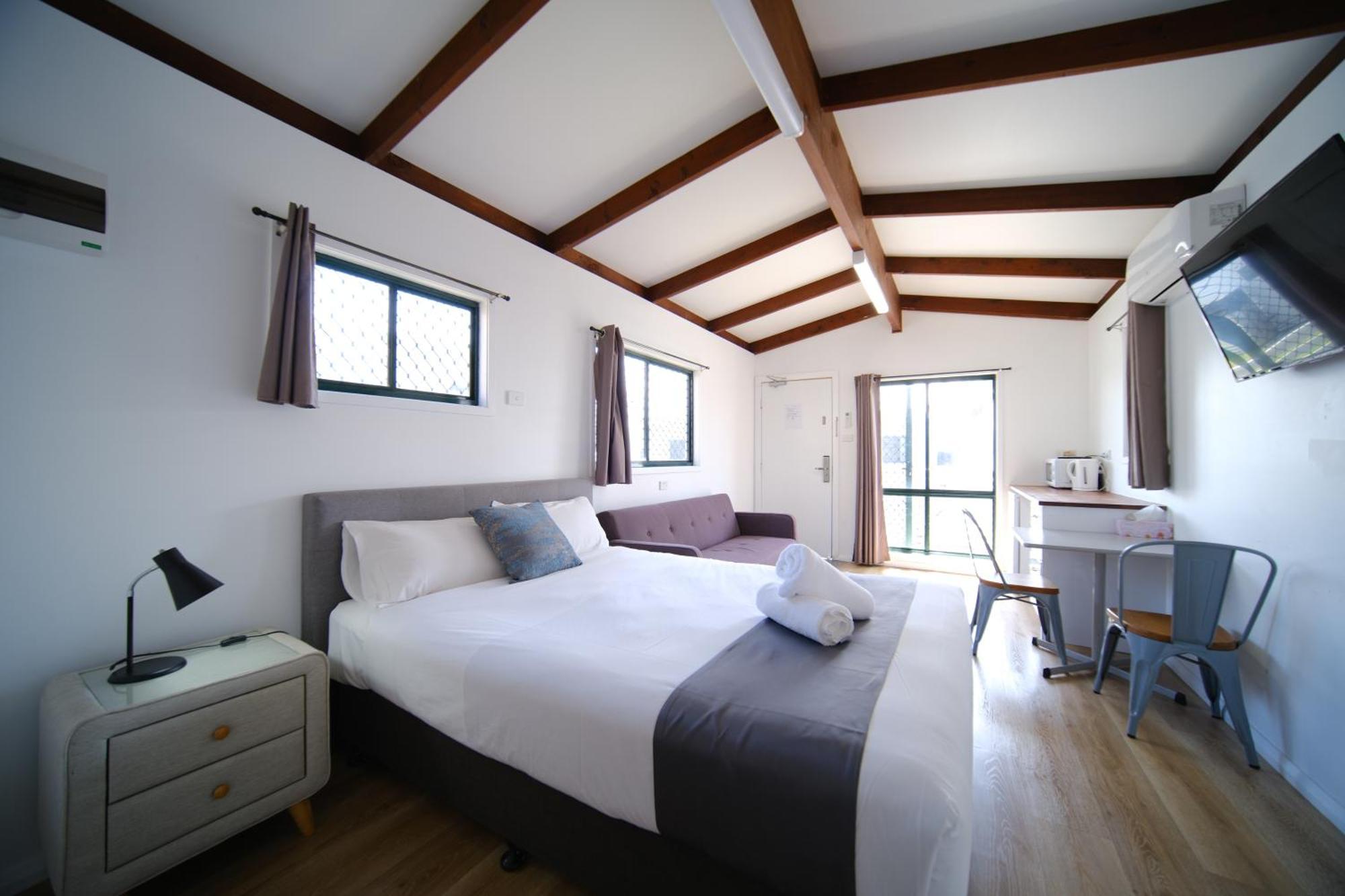 Lakeside Inn Wollongong Primbee ภายนอก รูปภาพ