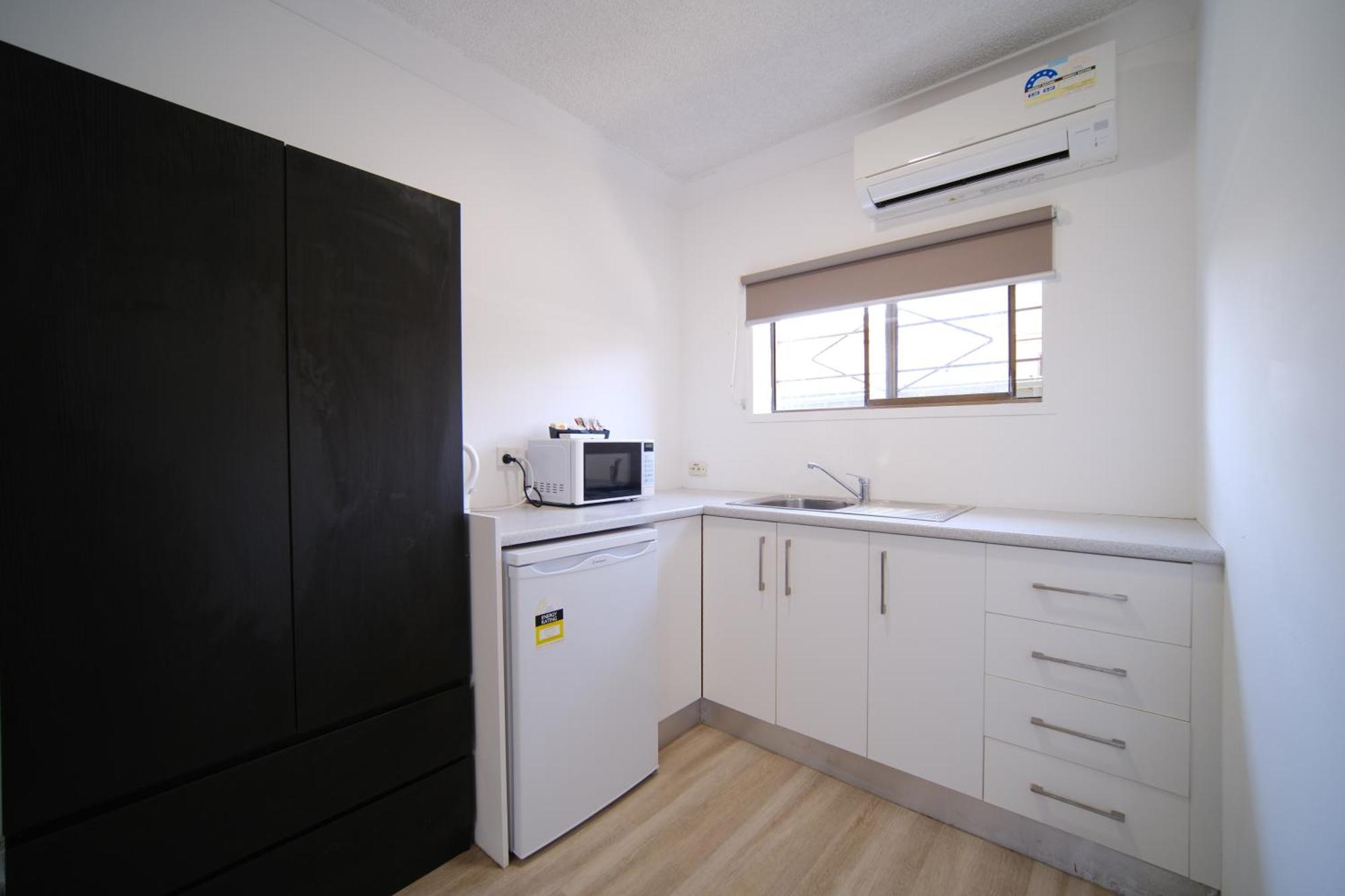 Lakeside Inn Wollongong Primbee ภายนอก รูปภาพ