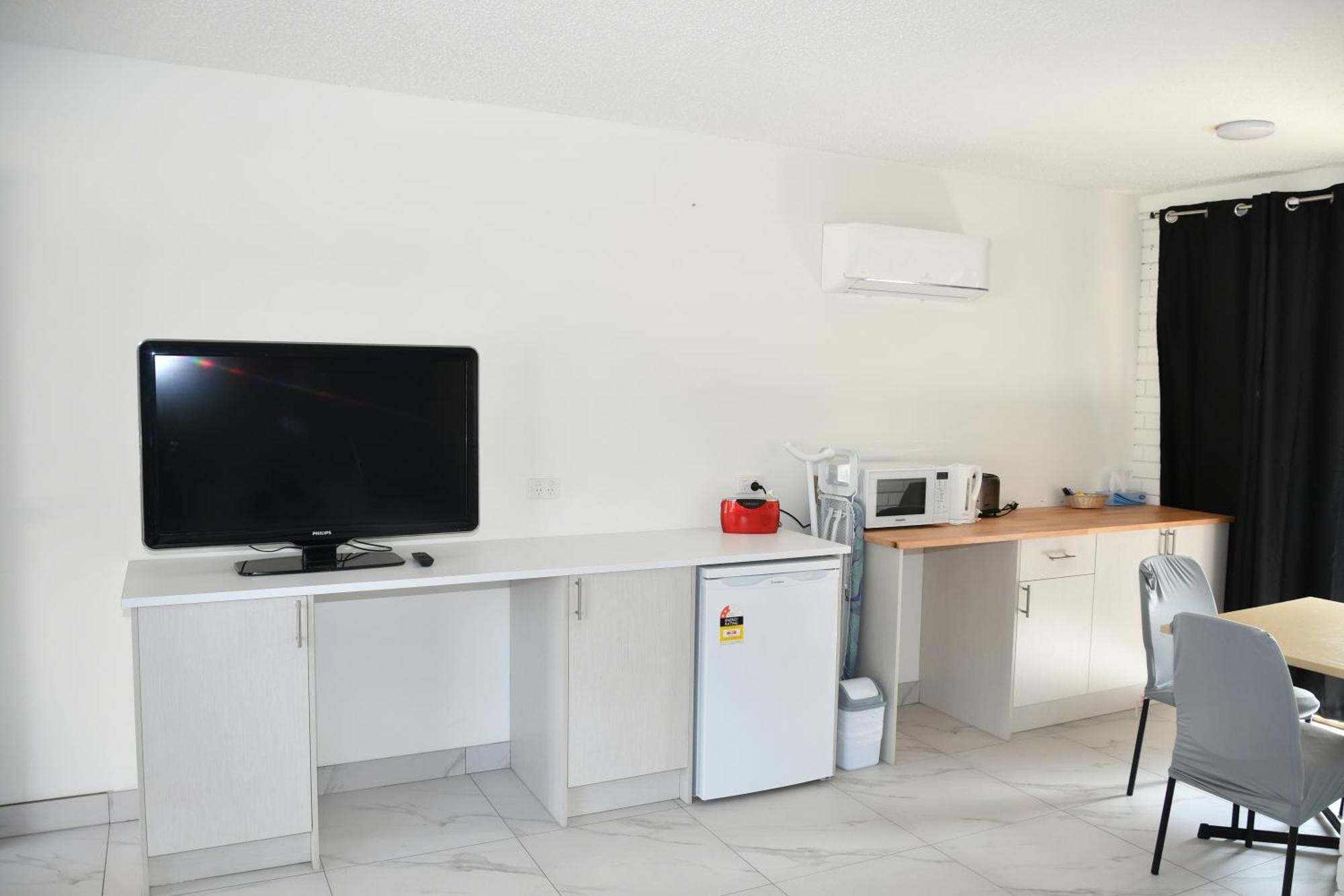 Lakeside Inn Wollongong Primbee ภายนอก รูปภาพ